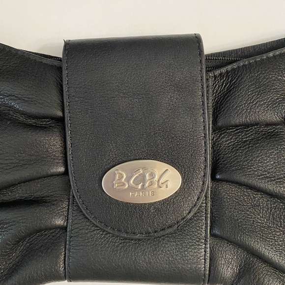 BCBGMAXAZRIA Paris Black Soft Leather Bow Clutch - Picture 5 of 11